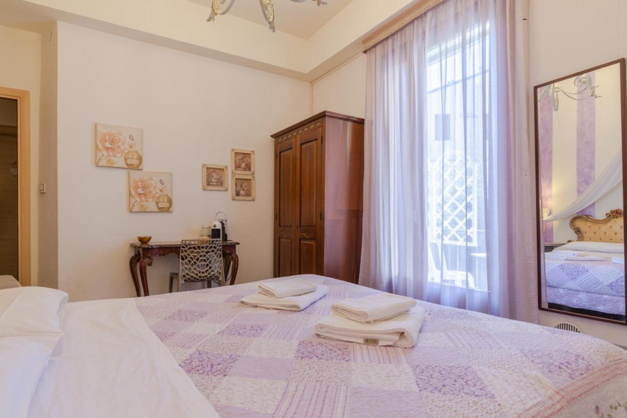 Rooms Giulietta E Romeo Βερόνα Εξωτερικό φωτογραφία