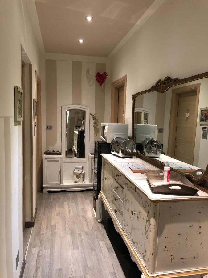 Rooms Giulietta E Romeo Βερόνα Εξωτερικό φωτογραφία